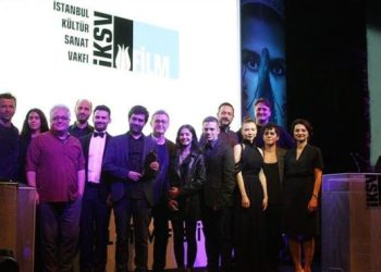 38. İstanbul Film Festivali’nde en iyiler belli oldu… En iyi film ödülünü Kız Kardeşler aldı!