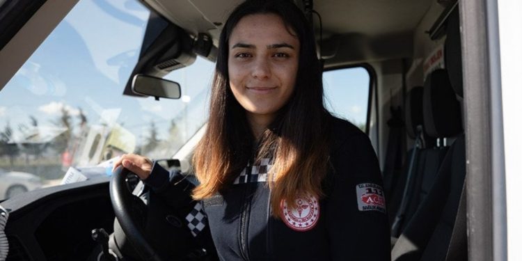 Acıları büyük ama görevleri acil