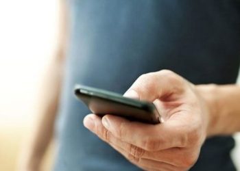 Akıllı telefon sevdası bitti