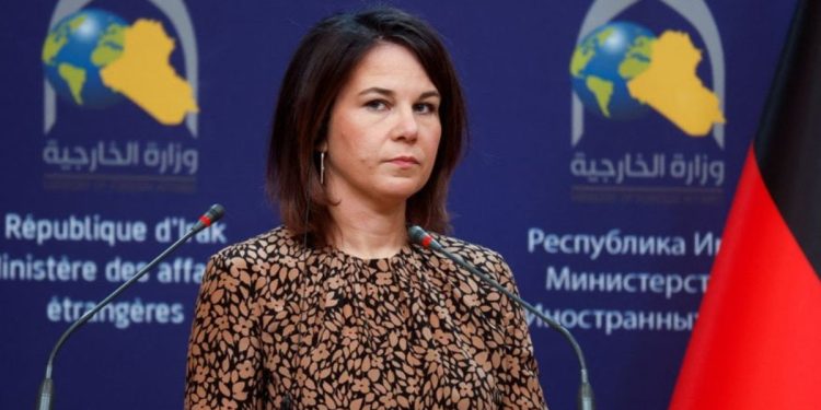 Baerbock’tan silah ihracatıyla ilgili net çıkış