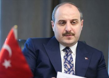 Bakan Varank’tan deprem bölgesi için özel bankalara çağrı