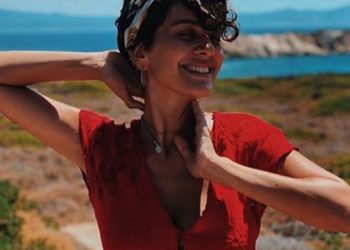 Bergüzar Korel böyle tanıttı