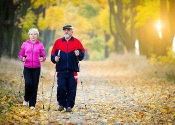 Bilimsel araştırma: Demans belirtileri orta yaşta başlıyor