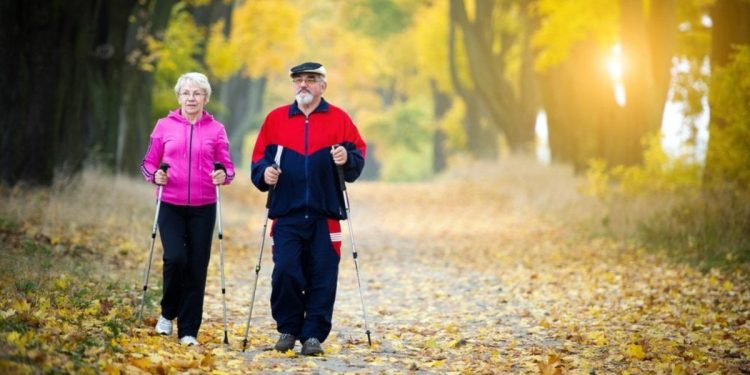 Bilimsel araştırma: Demans belirtileri orta yaşta başlıyor