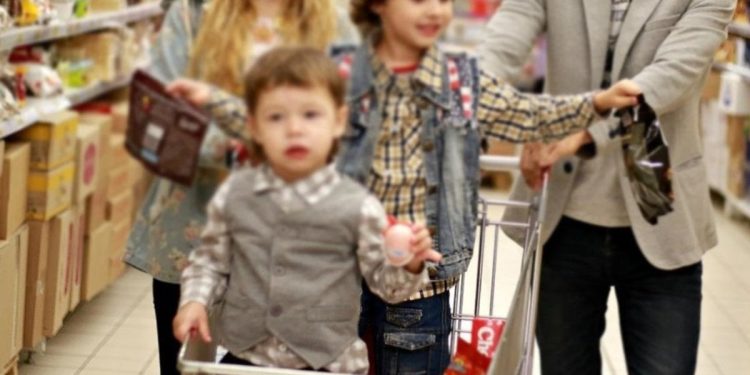 Çocuklar en çok ekmek ve makarnayla besleniyor