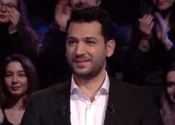 Davranışları ölçüsü ve ciddiyetsiz kişiler için kullanılan kelimenin doğru yazılışı hangisidir? Kim Milyoner Olmak İster…