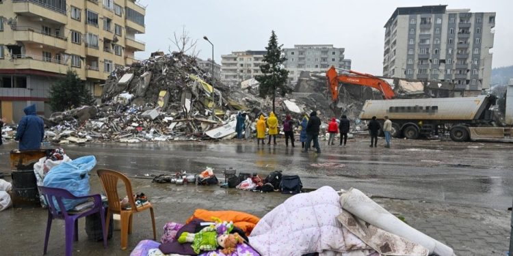 Deprem bölgesinde iki yeni tehdit, hızla bulaşıyor…