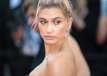 Doktorlar Hailey Baldwin Bieber’ın estetik sırlarını ortaya çıkardı