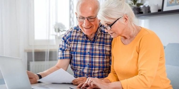 Emekli maaşı ne kadar oldu? Emekliye zam 2 bin lira