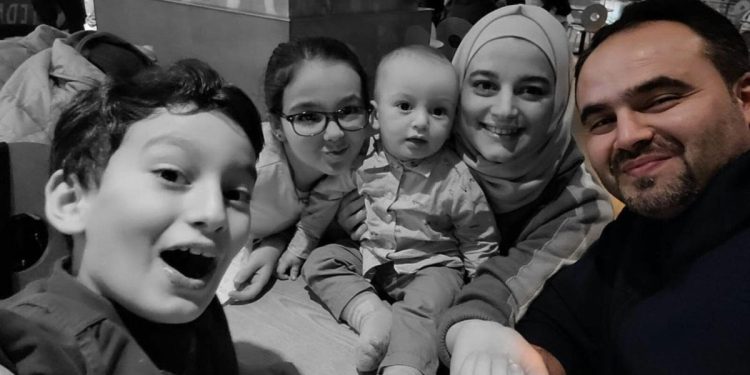 Enkaz tamamen kaldırıldı ama 3 çocuğu ile eşine ulaşamadı