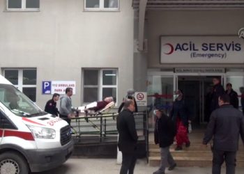 Erdek Belediye Başkanı Burhan Karışık bıçaklı saldırıda yaralandı