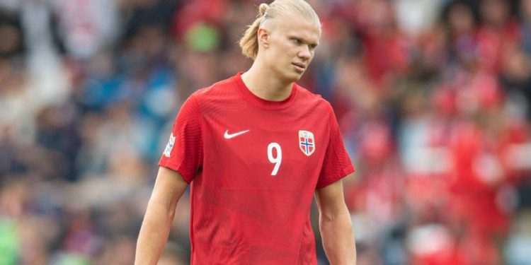 Erling Haaland kadrodan çıkarıldı