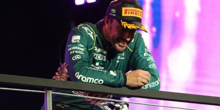 F1 Suudi Arabistan GP’sinde üçüncülük yeniden Fernando Alonso’nun