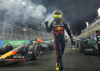 Formula 1’de Suudi Arabistan yarışı Perez kazandı