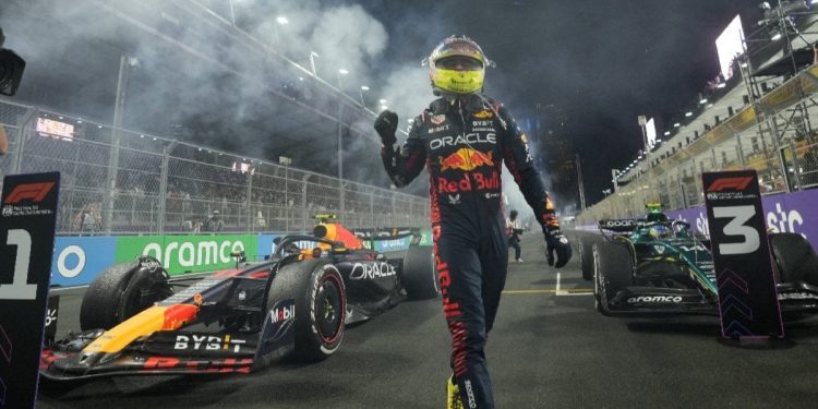 Formula 1’de Suudi Arabistan yarışı Perez kazandı