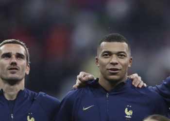 Fransa’da Kylian Mbappe ve kaptanlık krizi! ‘Antoine Griezmann milli takımı bırakabilir’
