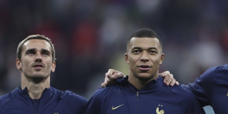 Fransa’da Kylian Mbappe ve kaptanlık krizi! ‘Antoine Griezmann milli takımı bırakabilir’