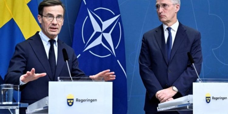 Fransız basınından dikkat çeken iddia: İsveç’in NATO üyeliğini Rusya mı engelledi?