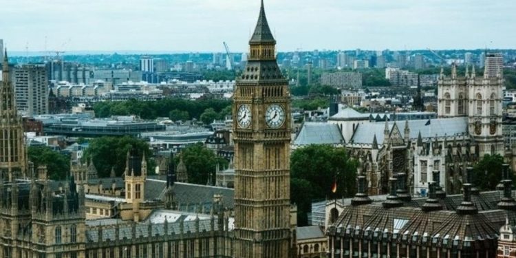 İngiltere’de konut fiyatları yıllık bazda yüzde 6,3 arttı