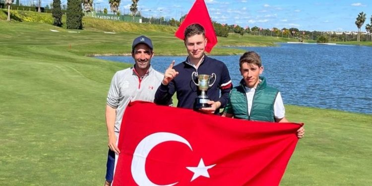 İspanya’da şampiyon Ali Berk Berker