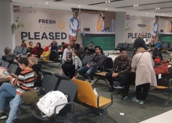 Kabin basıncı düşen yolcu uçağı İstanbul Havalimanı’na acil iniş yaptı