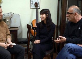 Kardeşler filminin yönetmeni Ömür Atay ve Gözde Mutluer Kayıt Dışı’na konuştu: “İktidar olan aslında kadındır”