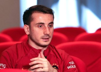 Kerem Aktürkoğlu: Önümüzdeki 10 yılda kendimi Avrupa’nın 5 büyük kulübünden birinde görüyorum