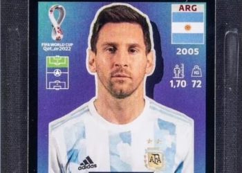 Lionel Messi’nin yer aldığı çıkartma rekor fiyata satıldı