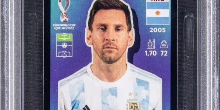 Lionel Messi’nin yer aldığı çıkartma rekor fiyata satıldı