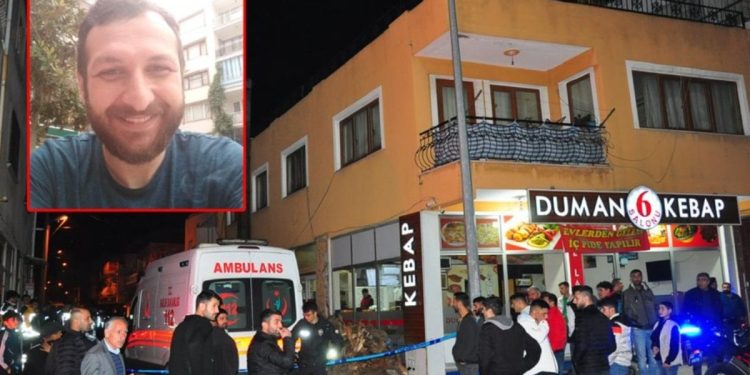 Manisa’da bir kişi, annesinin boğazını kesip 2 katlı evin çatısından atladı