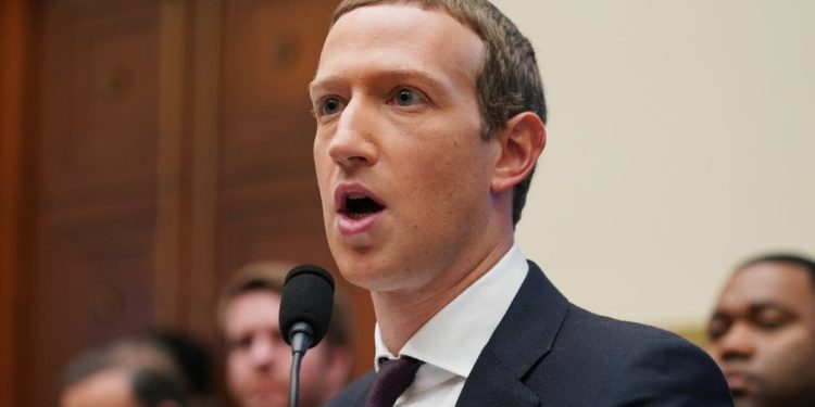 Mark Zuckerberg’in olaylı istifa çağrısı yeniden gündemde