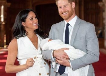 Meghan, resmi hesabından arkadaşının reklamını yaptı