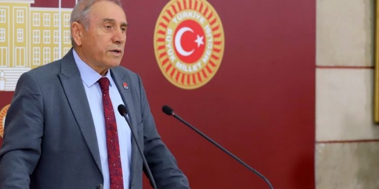 ‘Millet İttifakı, ilk yılda 100 bin öğretmen ataması yapacak’