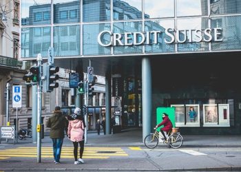 On binlerce bankacı işten çıkarılacak