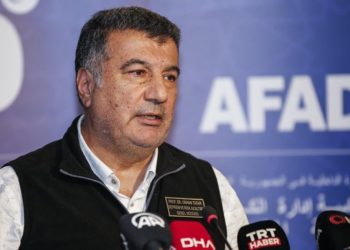 Orhan Tatar: Yıkımların olduğu yerler çoğunlukla fay hattında