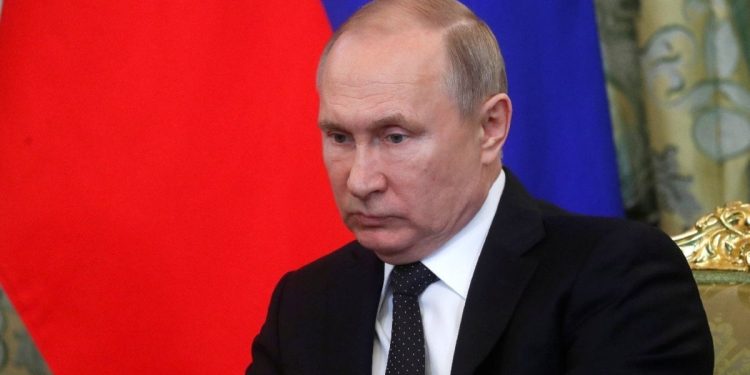 Putin’den çarpıcı tahıl sevkiyatı iddiası