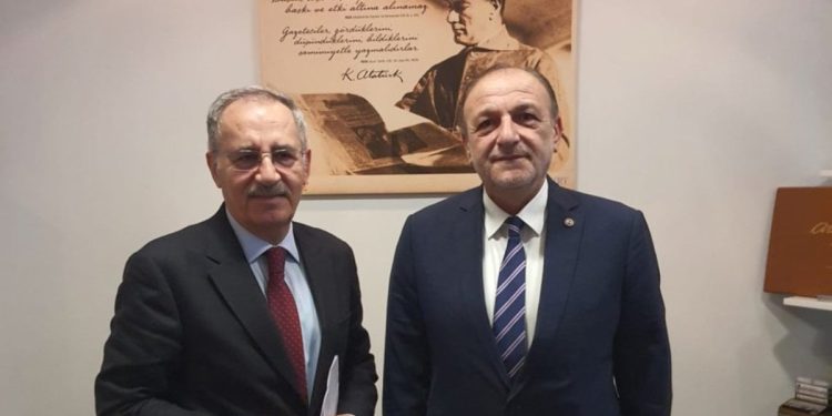 ‘Siyaset böyle gitmez bu sistem değişmeli’