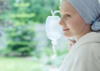 ‘Stres ve moral bozukluğu kanserin büyümesini tetikliyor’