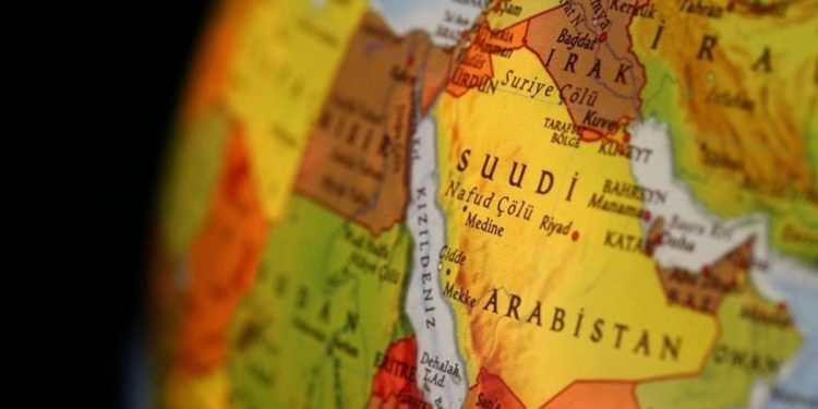 Suudi Arabistan: Türkiye’deki depremzedelere desteğimiz sürecek