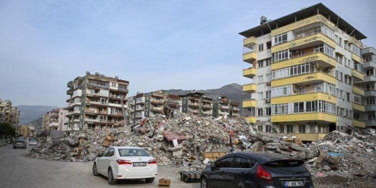 TBMM Deprem Araştırma Komisyonu toplandı