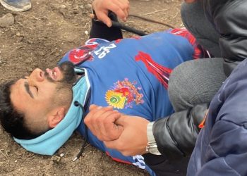 Yarışı kazandı, yere yığıldı