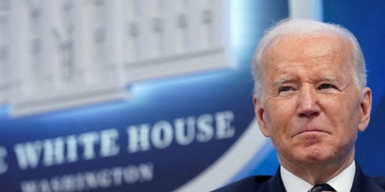 Biden, Trump’ın bir kararını daha iptal etti