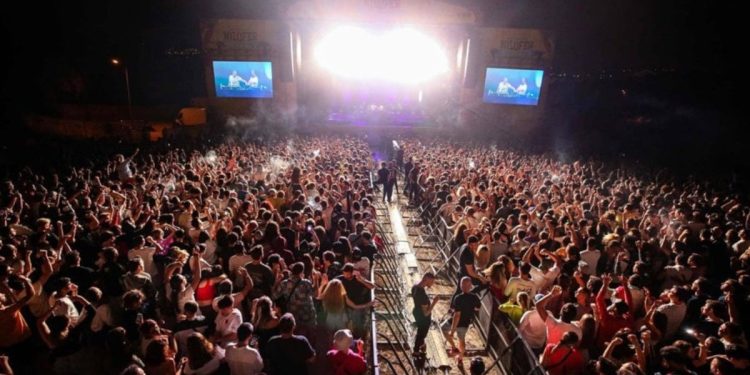 Bursa’da Nilüfer Müzik Festivali’ne alkol ve kamp yasağı getirildi