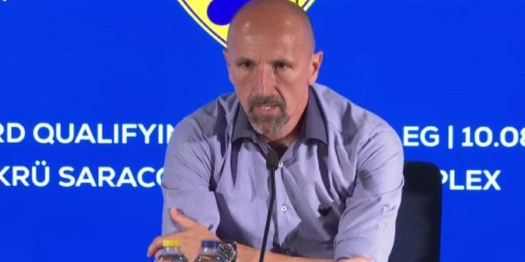 Damir Krznar: Fenerbahçe tura yüzde 75 daha yakın