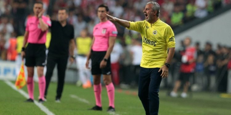 İsmail Kartal: Daha güzel bir zeminde futbol oynamak isterdik