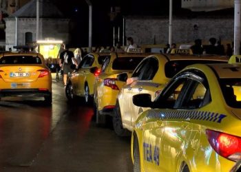 İstanbul’da taksiler yeni ücret tarifesine geçti