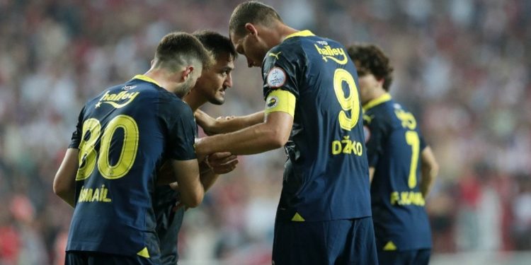 Roma’dan Fenerbahçe’ye… Edin Dzeko-Cengiz Ünder iş başında