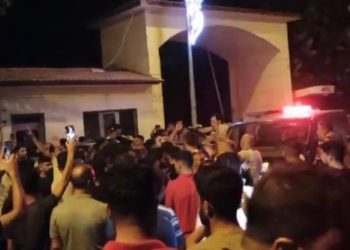 Suriyeli gerginliği: İstismar iddiası ilçeyi sokağa döktü