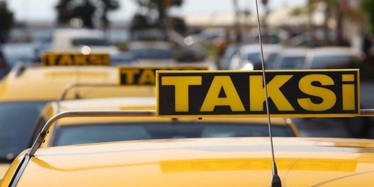 Taksi durakları mobil uygulamalara yenik düştü