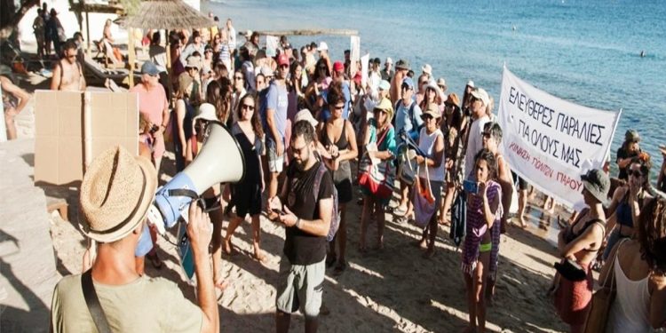 Yunan sahillerindeki havlu hareketi büyüyor: Şezlong avı başladı